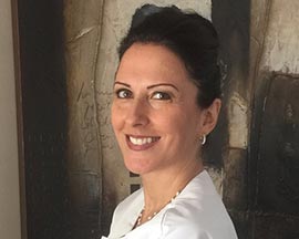 Dr Parinaz  DUSSART SAFARI
